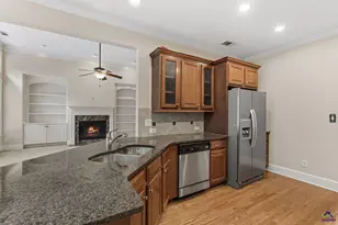 1032 SW Willowood Ln, Atlanta, GA 30331 - Photo 12