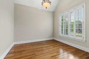 1032 SW Willowood Ln, Atlanta, GA 30331 - Photo 8