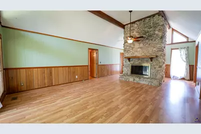 121 Robert Drive, Cochran, GA 31014 - Photo 6