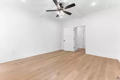 118 Merri Valley Drive, Warner Robins, GA 31088 - Photo 10