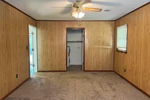 211 Laverne Dr, Warner Robins, GA 31088 - Photo 12