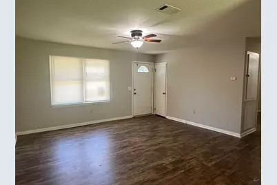 211 Laverne Drive, Warner Robins, GA 31088 - Photo 6