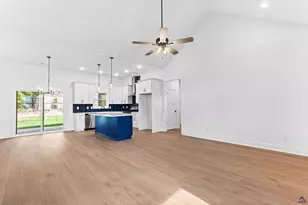122 Merri Valley Dr, Warner Robins, GA 31088 - Photo 8