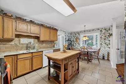 223 Shenandoah Trail, Warner Robins, GA 31088 - Photo 8