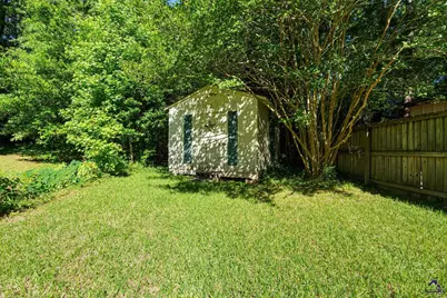 732 Valley Trail, Macon, GA 31204 - Photo 32