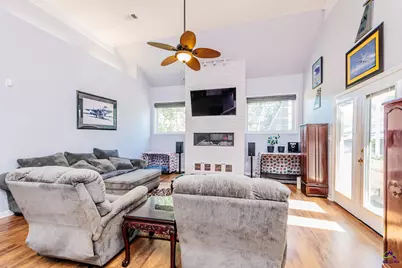 204 Clayton Court, Warner Robins, GA 31088 - Photo 6