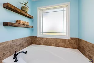103 Lasseter Ln, Perry, GA 31093 - Photo 16