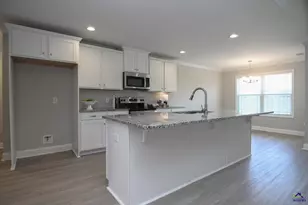 318 Weston Dr, Kathleen, GA 31047 - Photo 4