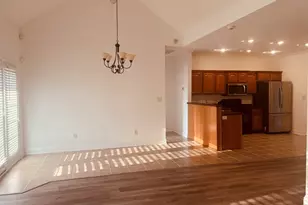 604 Stirling Bridge Dr, Warner Robins, GA 31088 - Photo 4