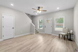 302 Beau Claire Cir, Warner Robins, GA 31008 - Photo 2