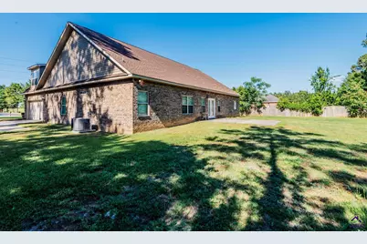 1499 Leverett Rd, Warner Robins, GA 31088 - Photo 4