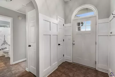 202 Sunnymeade Drive, Warner Robins, GA 31093 - Photo 4