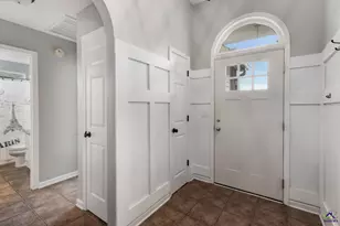 202 Sunnymeade Dr, Warner Robins, GA 31093 - Photo 4