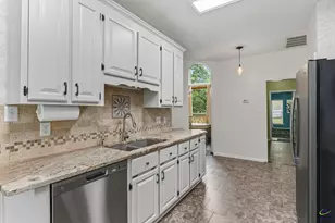 105 Gleneagle Dr, Byron, GA 31008 - Photo 8