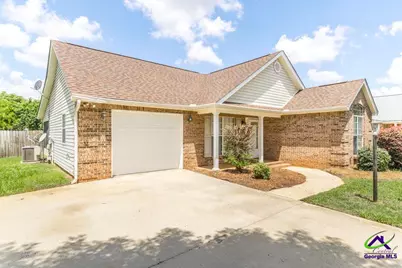 462 Falkirk, Warner Robins, GA 31088 - Photo 2