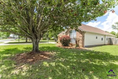 462 Falkirk, Warner Robins, GA 31088 - Photo 6