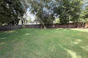 705 Evergreen St, Perry, GA 31069 - Photo 18