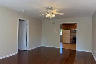 224 Katelyn Cir, Warner Robins, GA 31088 - Photo 2