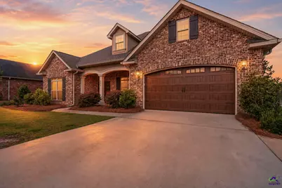 303 Brown Thrasher Lane, Kathleen, GA 31047 - Photo 1