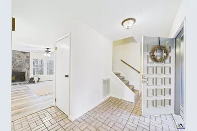 202 Hilltop Circle, Macon, GA 31210 - Photo 4