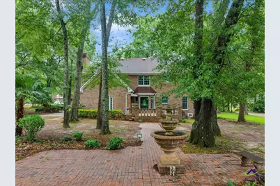 1015 Cherokee, Perry, GA 31069 - Photo 4
