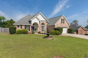 428 Cross Creek Way, Warner Robins, GA 31088 - Photo 2