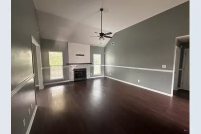 208 Wray Street, Warner Robins, GA 31093 - Photo 4