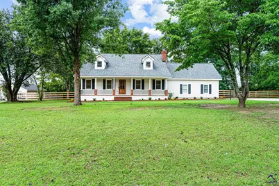 213 Tucker Rd, Warner Robins, GA 31088 - Photo 1