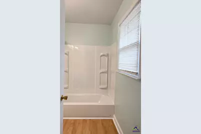 1739 Houston Lake Rd, Perry, GA 31069 - Photo 16