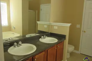 302 Timberwind Dr, Warner Robins, GA 31008 - Photo 2