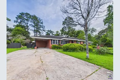 209 Bernard Drive, Warner Robins, GA 31093 - Photo 2