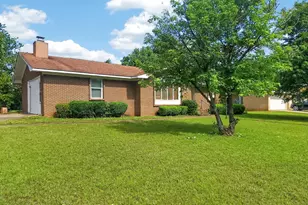 709 Meadowridge Dr, Warner Robins, GA 31093 - Photo 4