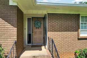 709 Meadowridge Dr, Warner Robins, GA 31093 - Photo 6