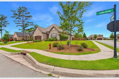240 Lydia Drive, Bonaire, GA 31005 - Photo 2