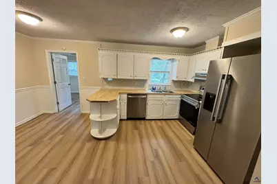 92 W Valley Drive, Fort Valley, GA 31030 - Photo 6