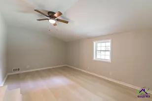 121 Napier Ave, Warner Robins, GA 31093 - Photo 18