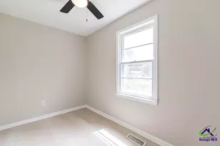 121 Napier Ave, Warner Robins, GA 31093 - Photo 16