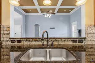 304 Montgomery St, Warner Robins, GA 31088 - Photo 20