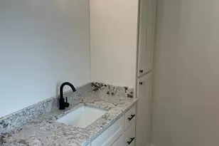 118 Pecan St, Cochran, GA 31014 - Photo 12