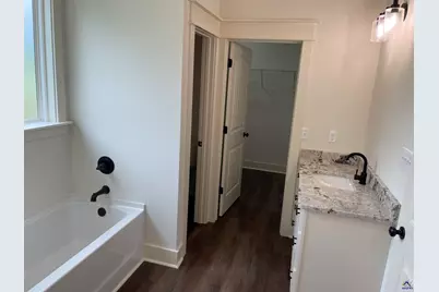 118 Pecan St, Cochran, GA 31014 - Photo 12