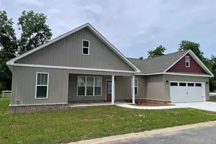 118 Pecan St, Cochran, GA 31014 - Photo 2