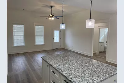 116 Pecan St, Cochran, GA 31014 - Photo 10