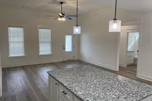 116 Pecan St, Cochran, GA 31014 - Photo 10