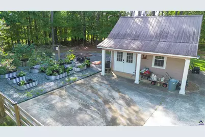 171 Jay Court, Byron, GA 31008 - Photo 8