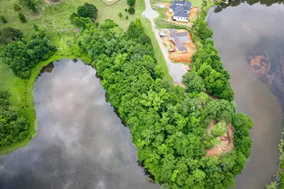 519 Bluewater Bay Drive, Macon, GA 31220 - Photo 8