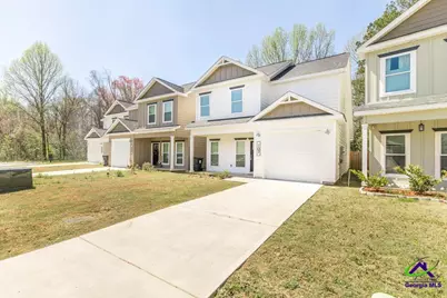 107 Leisure Pointe Cove, Warner Robins, GA 31088 - Photo 2