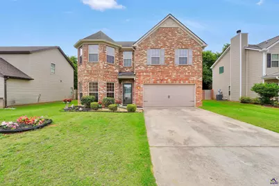 942 Amelia Drive, Byron, GA 31008 - Photo 1