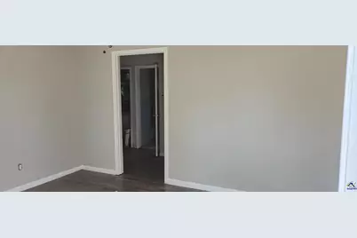 402 A Curtis Street, Warner Robins, GA 31093 - Photo 2