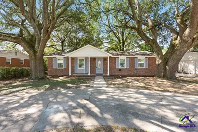 114 Karen Drive, Warner Robins, GA 31088 - Photo 1