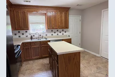 104 Lonesome Doe Circle, Kathleen, GA 31047 - Photo 8